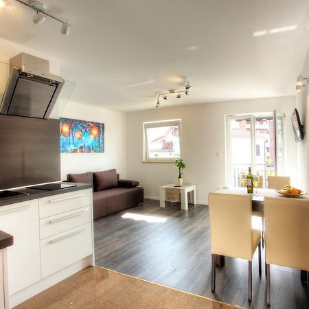 Apartments Nebuloza 罗维尼 外观 照片