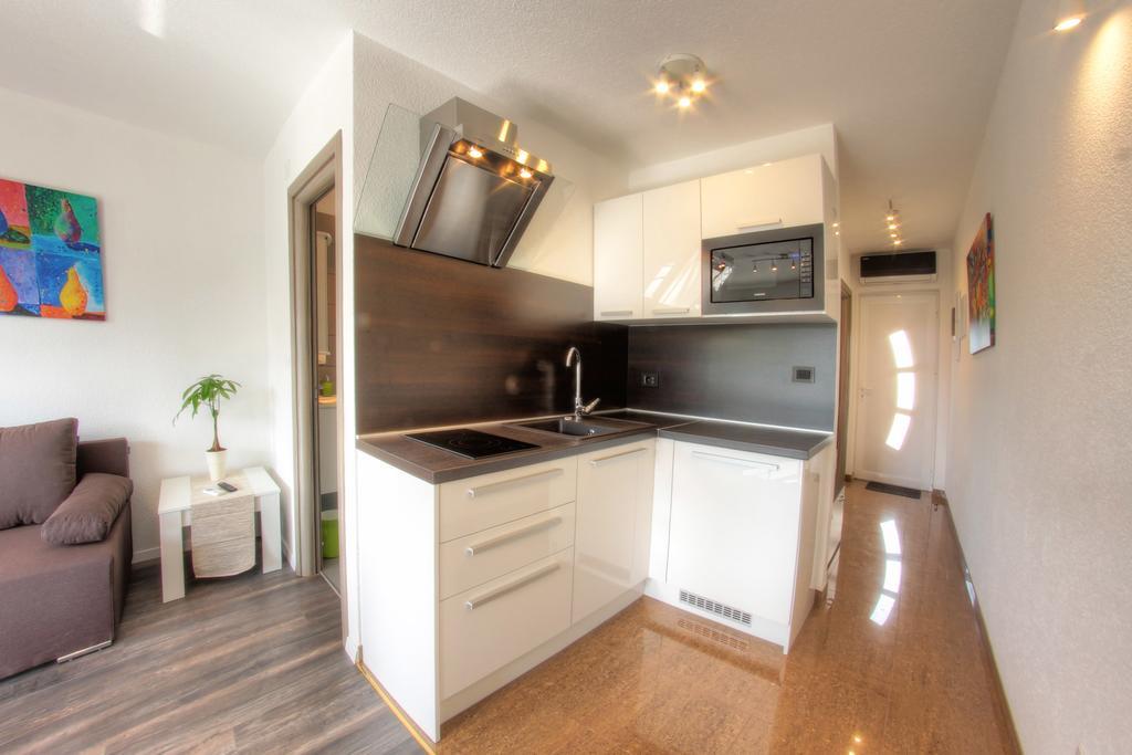 Apartments Nebuloza 罗维尼 外观 照片