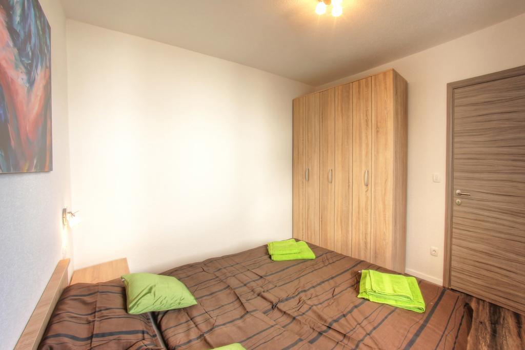Apartments Nebuloza 罗维尼 外观 照片